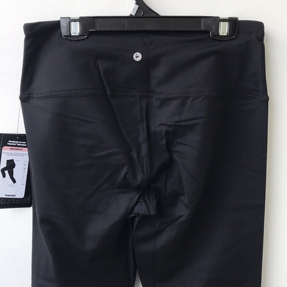 New 90 Degree by Reflex High Waisted Capri Legging - Picture 5 of 5